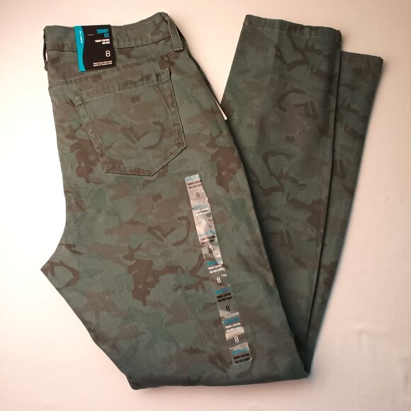 NWT Style & Co Denim Jeans Size 8 Curvy Fit Skinny Leg Tummy Control Mid Rise - Picture 1 of 9